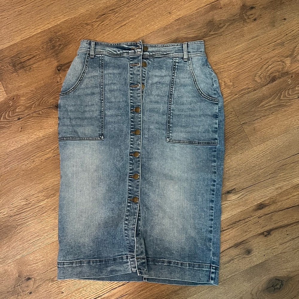 Evereve Denim Midi Skirt